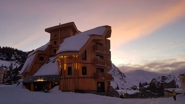 Htel mil-8 Avoriaz2