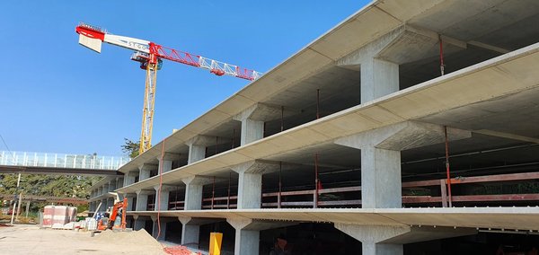 PARKING DE LA GARE- THONON-LES-BAINS (74)