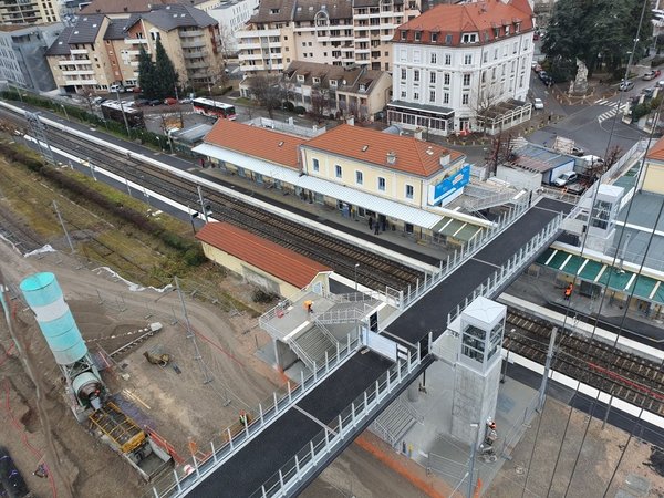 PARKING DE LA GARE- THONON-LES-BAINS (74)