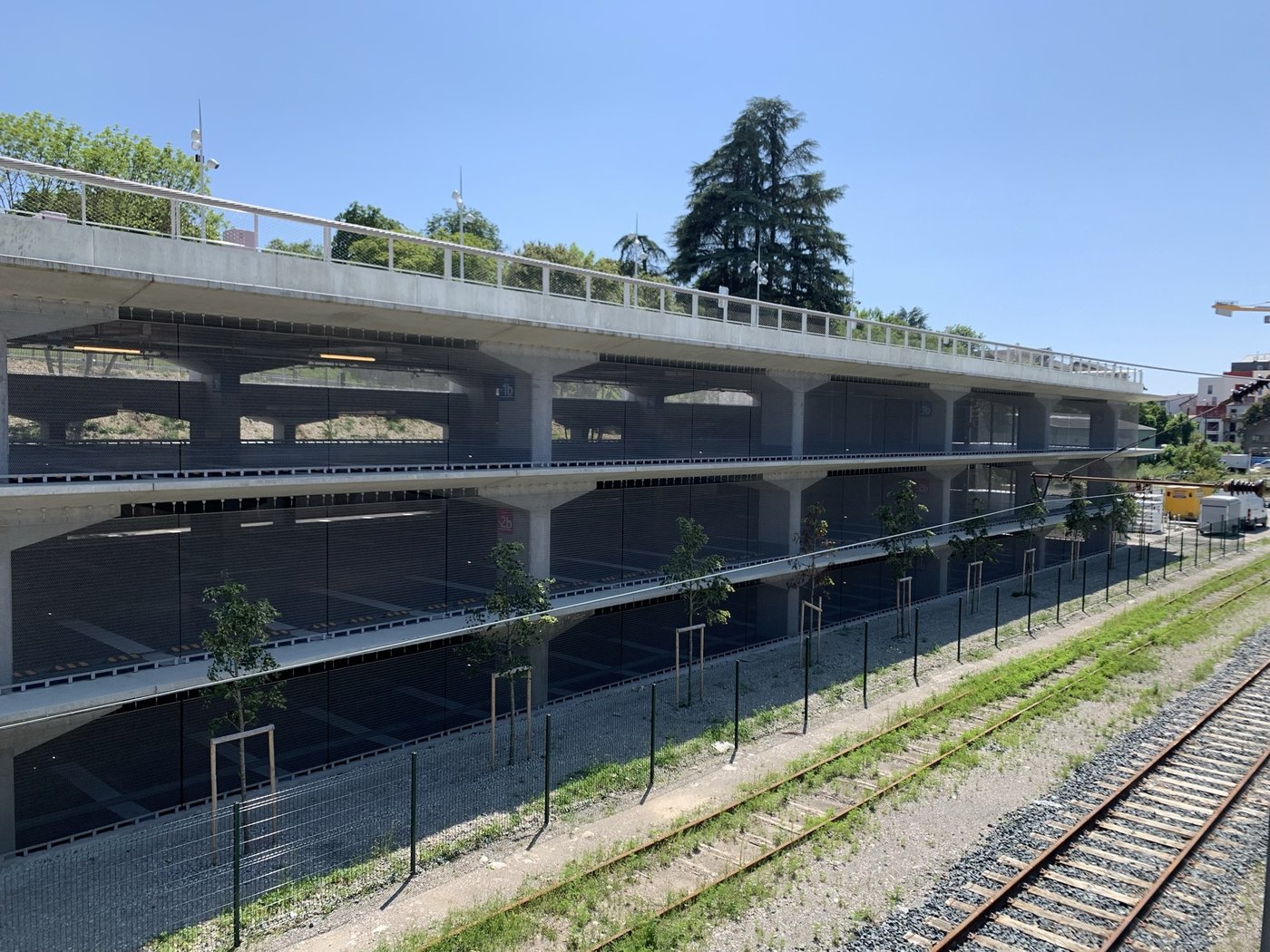 PARKING DE LA GARE - THONON-LES-BAINS (74)