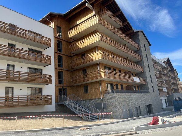 L'ECLOSE - Alpe d'Huez (38)